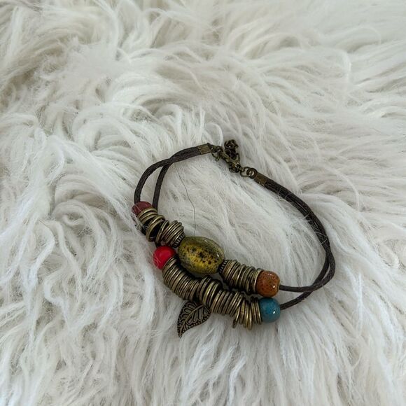 Leaf bracelet  - Picture 1 of 2